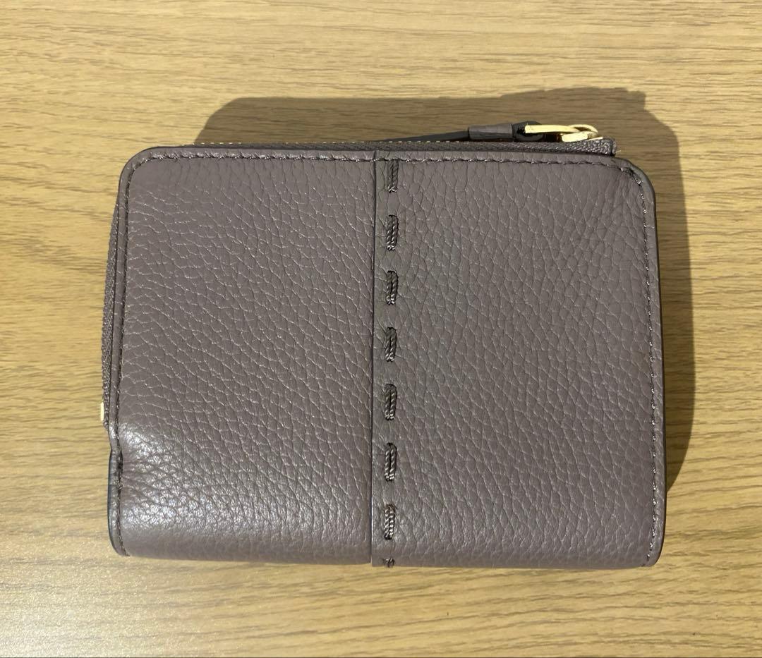 【極美品】トリーバーチ 二つ折り財布 マックグロー グレージュ