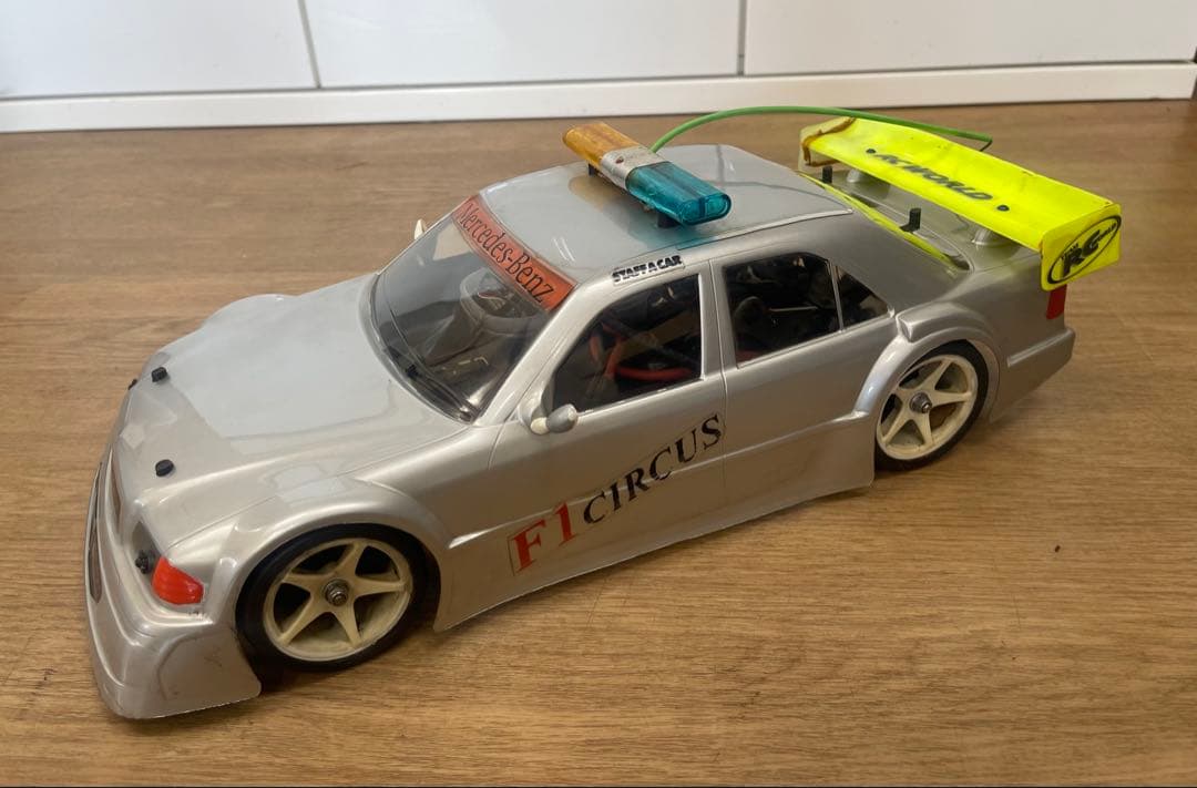 HPI 1/10 電動4WDラジコンカー メルセデスペースカー仕様　RS4？