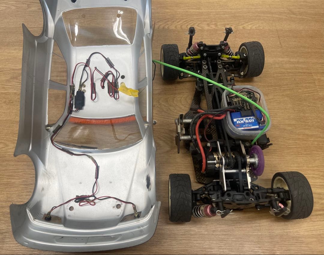 HPI 1/10 電動4WDラジコンカー メルセデスペースカー仕様　RS4？