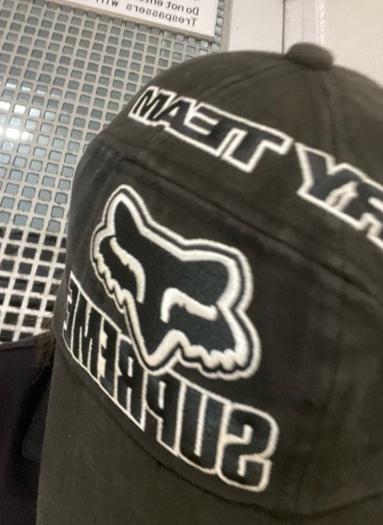 【最終値下げ】SUPREME × Fox Racing ロゴキャップ