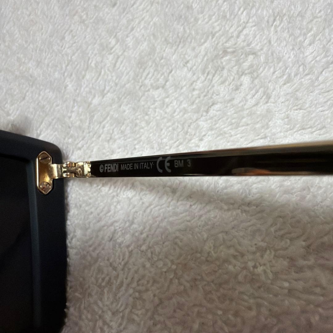 FENDI サングラス FF M0076 ファビュラス アイウェア ブラウン