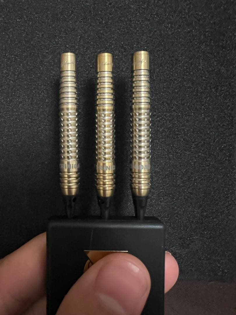浅田斉吾　リカルド　美品　ダーツ 2BA 22g