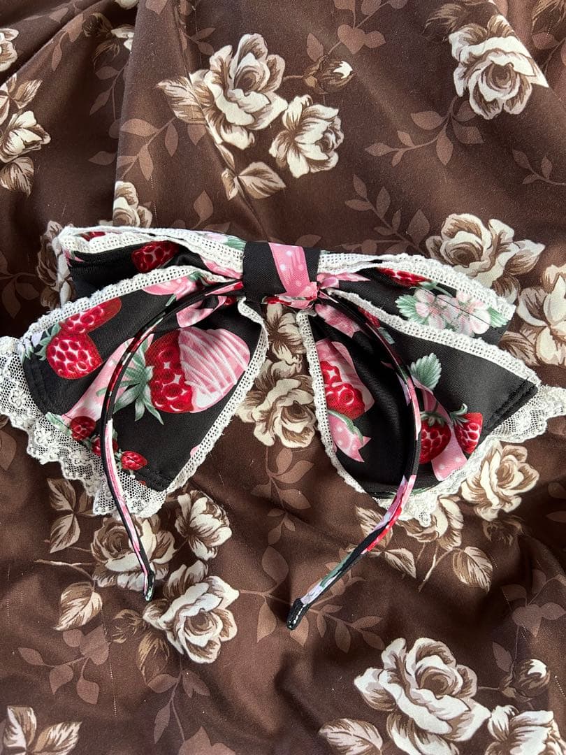 Angelic Pretty　おめかしberry　カチューシャ　黒　ベリー