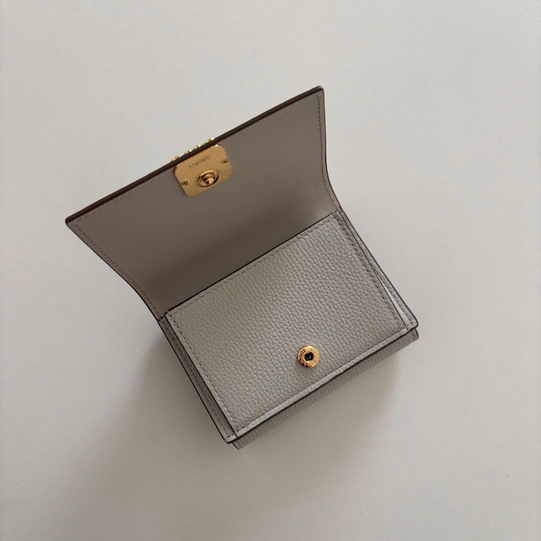 【新品未使用】 ロエベ アナグラム 三つ折り財布
