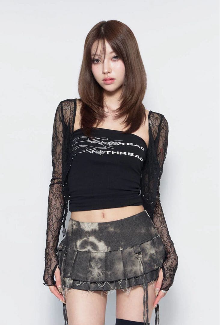 theredthread S split lace tops ブラック