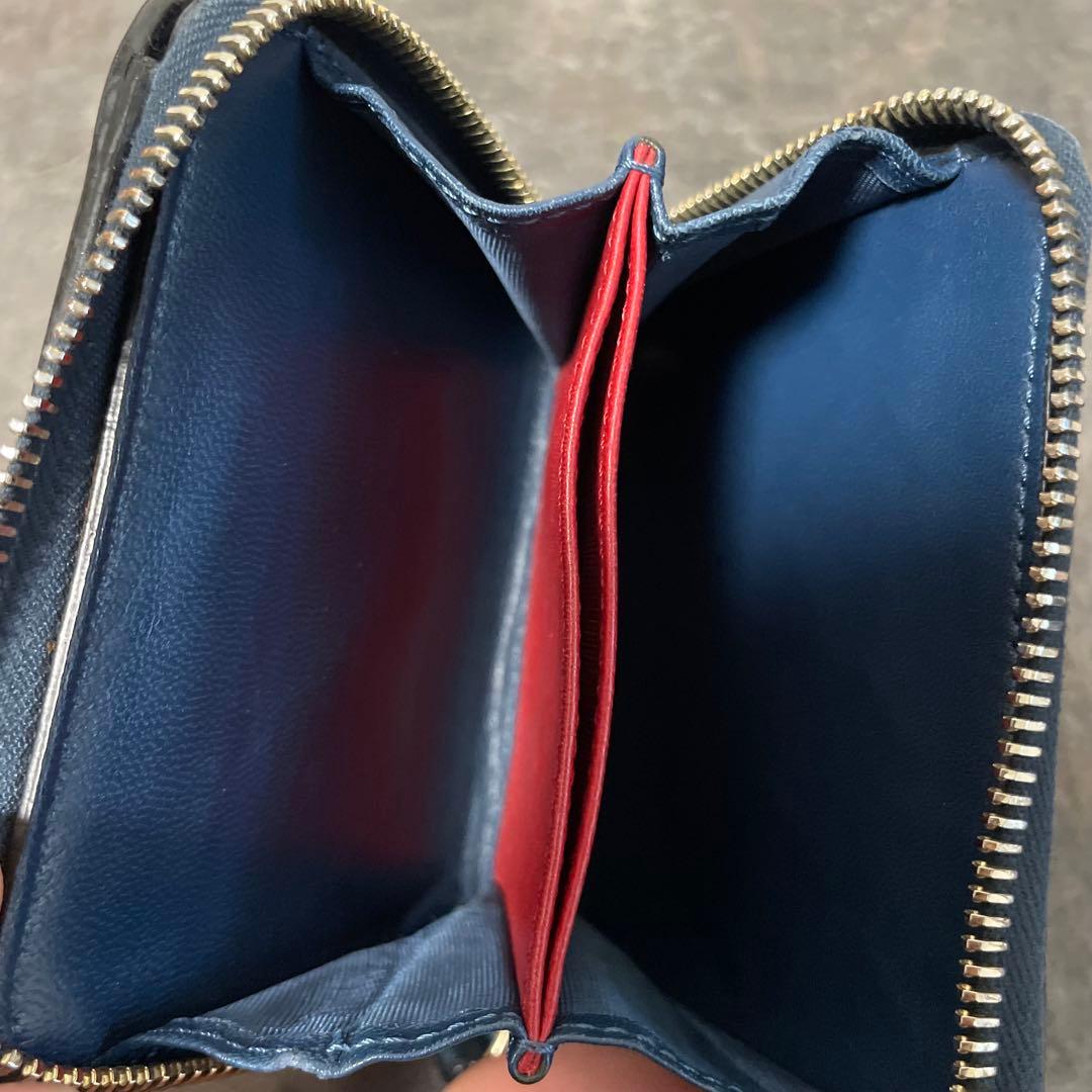美品 VALENTINO GARAVANI スタッズ コンパクトウォレット