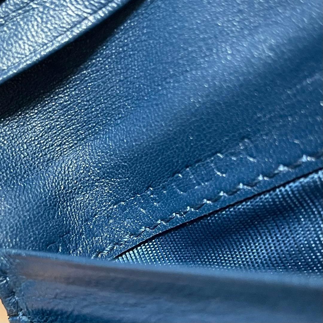 美品 VALENTINO GARAVANI スタッズ コンパクトウォレット