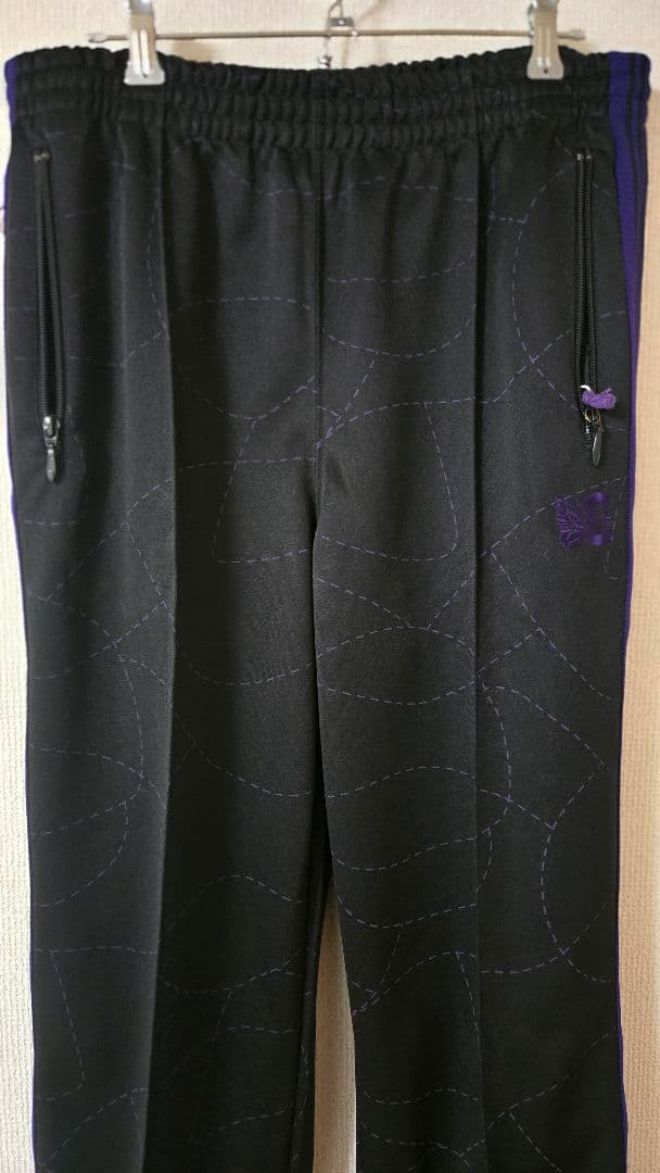 NEEDLES　美品　トラックパンツ　黒 ジッパーポケット付きパンツ