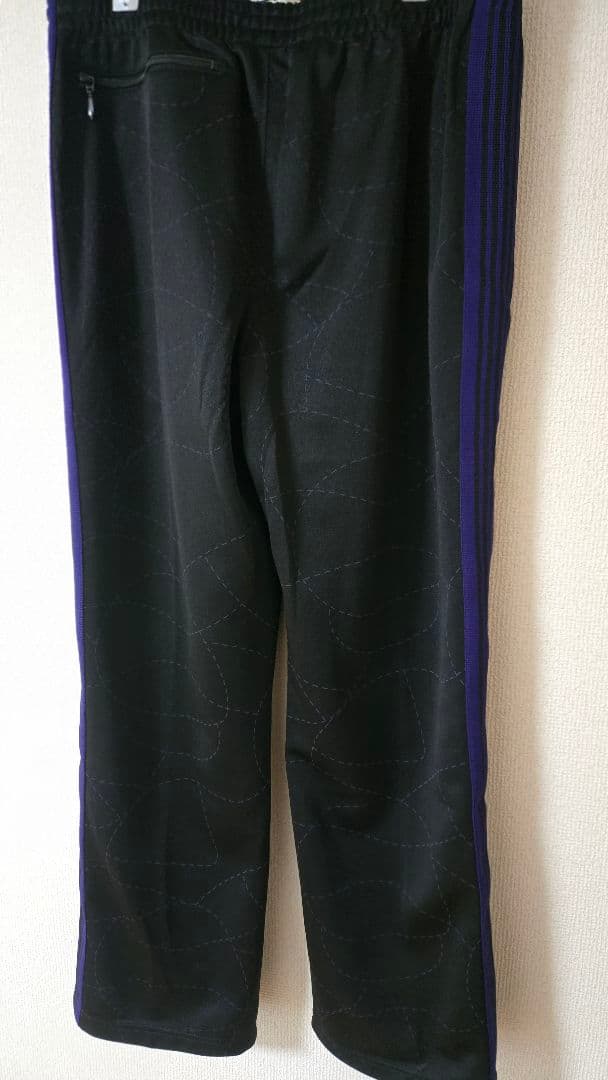 NEEDLES　美品　トラックパンツ　黒 ジッパーポケット付きパンツ
