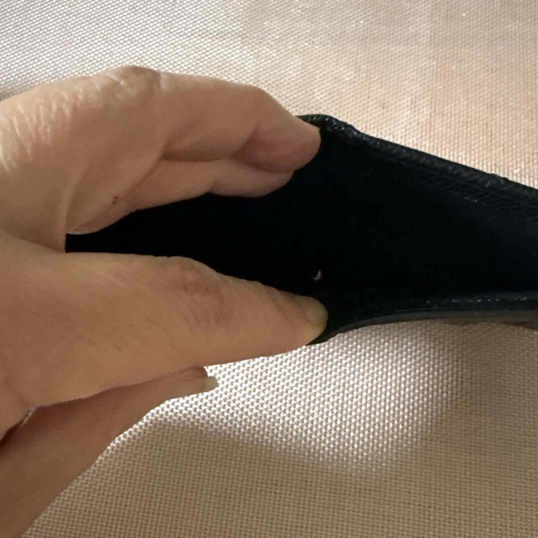ノベルティシャネルレザーキルティング二つ折り財布