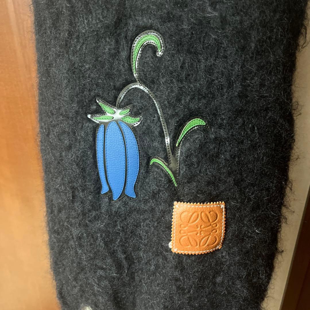 LOEWE　花刺繍　大判マフラー