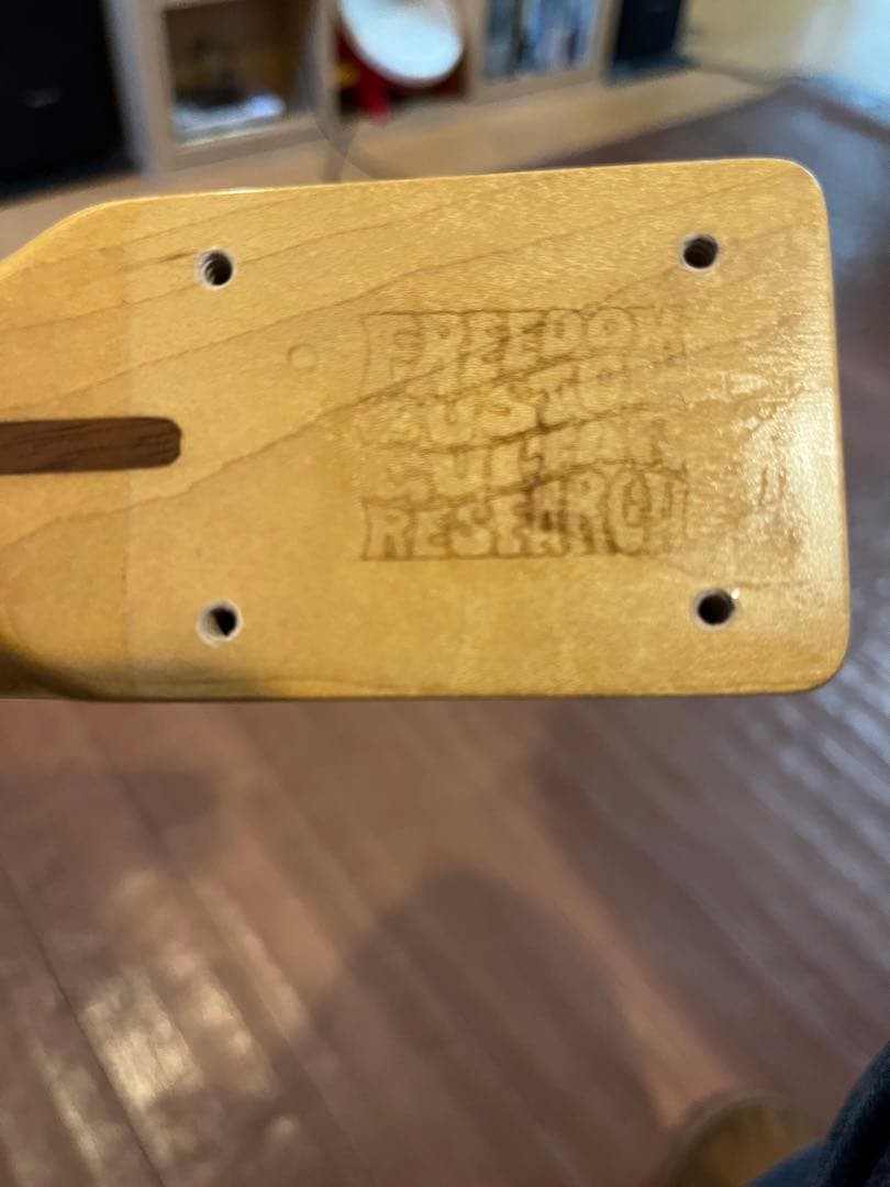 Freedom Custom Guitar Researchテレキャスター