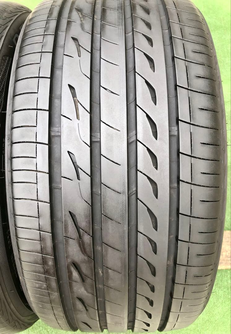 255/35 R18 BRIDGESTONE REGNO GR-XIII タイヤ
