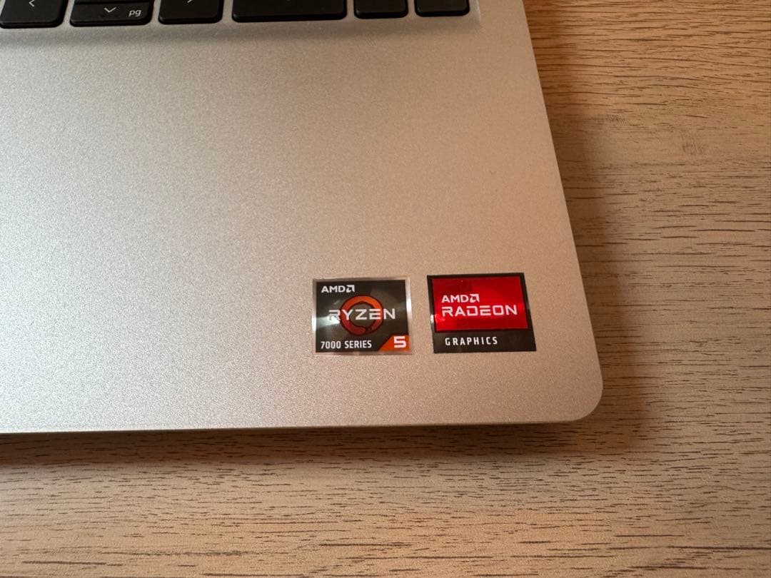 【美品】Dell 15 DC15255 Ryzen5 7530U 16GB