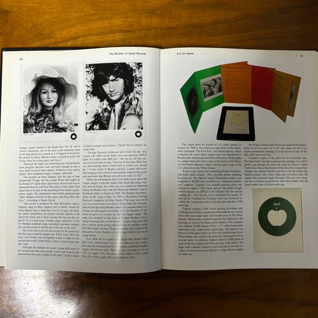 アート・デザイン・音楽 The Beatles on Apple Records
