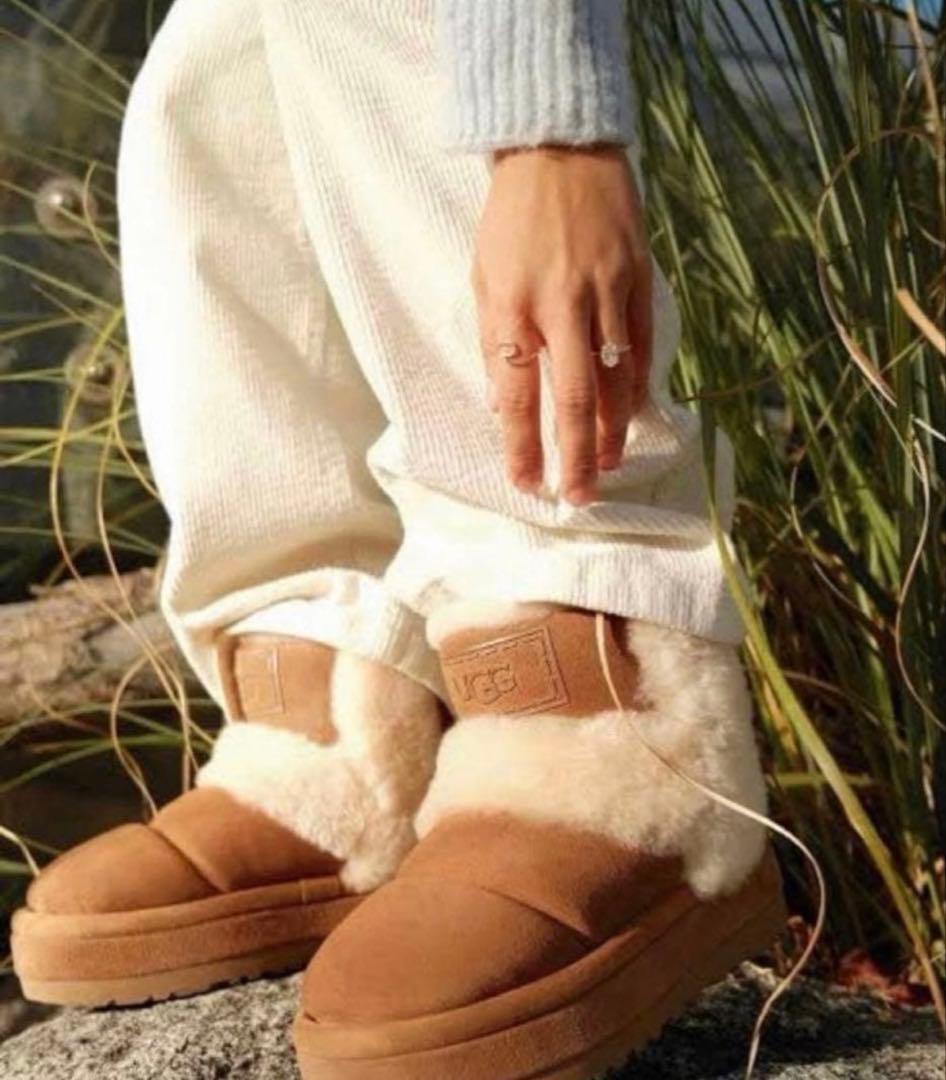 【完売品】UGG Classic Chillapeakクラシック チラピーク23