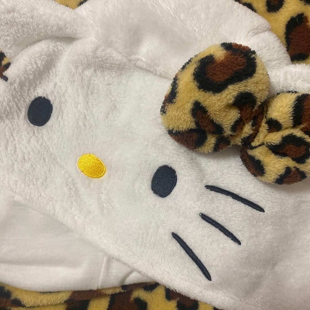 キティちゃん 着ぐるみ ヒョウ柄