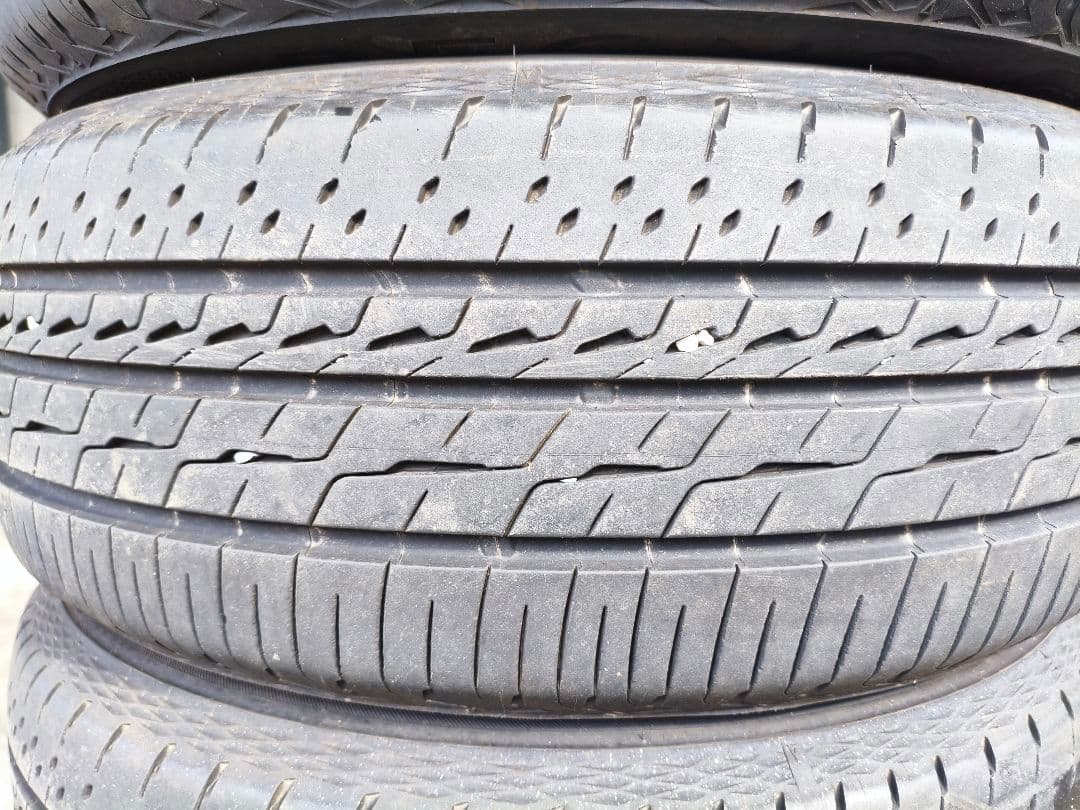 ブリヂストン BS 225/55R18 REGNO GR-XIII 4本セット