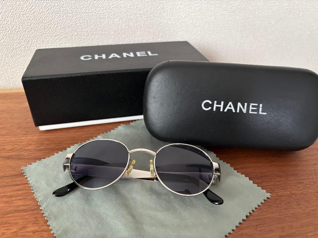 CHANEL ラウンド型サングラス