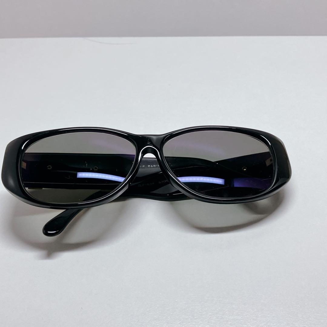 CELINE セリーヌ　パリ　サングラス　ロゴ　ゴールド　黒　ブラック度あり