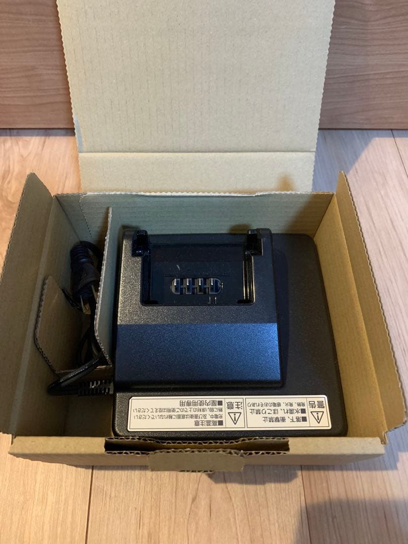 Panasonic NKJ075Z 充電器　新品