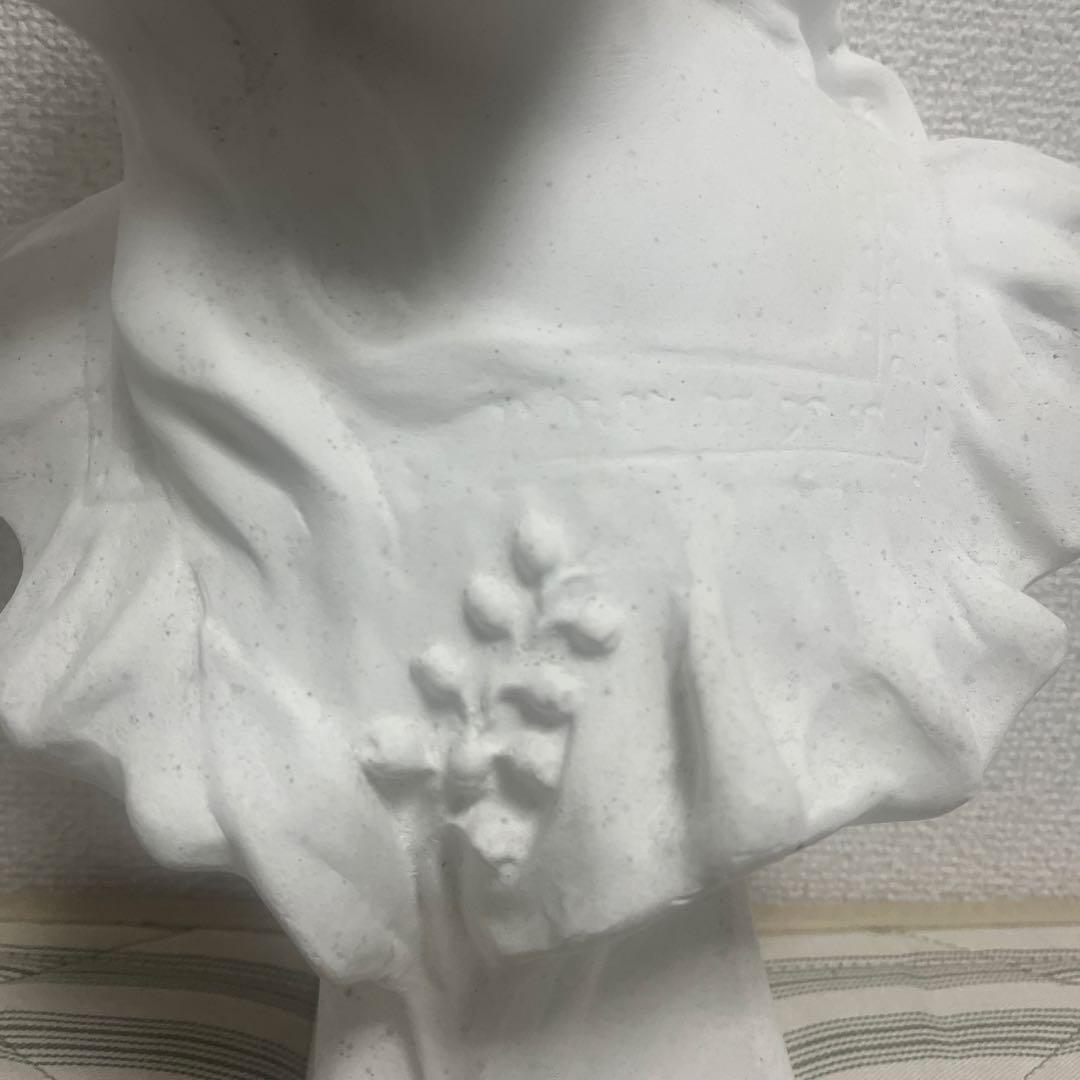 スズランの少女　石膏像
