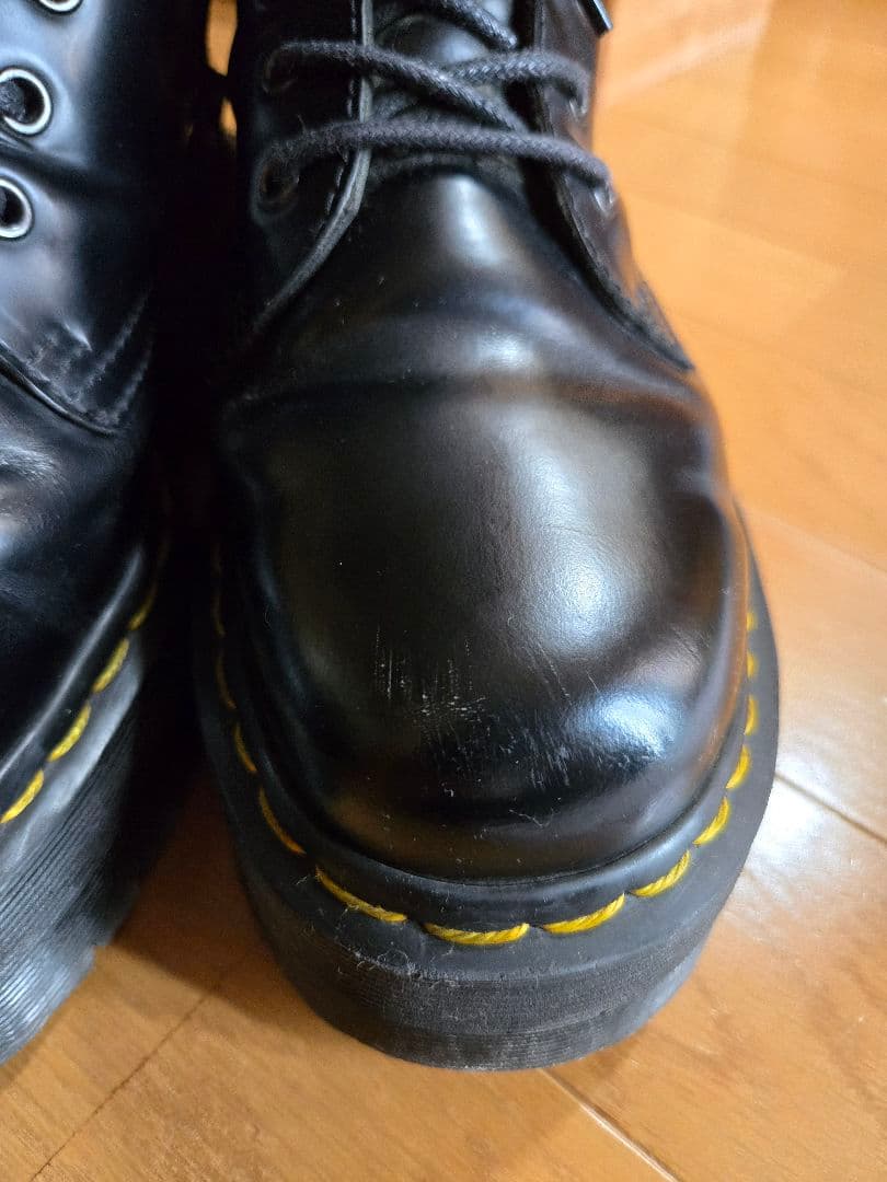 Dr. Martens 8ホールブーツ 厚底 ブラック