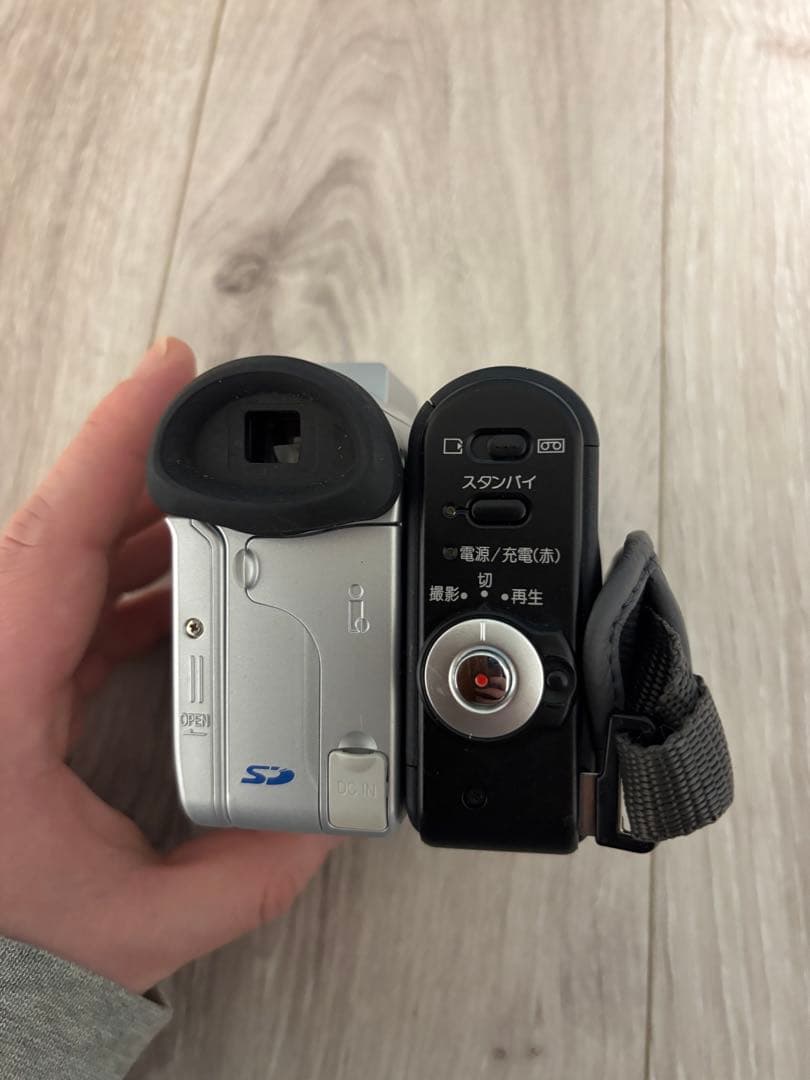 【美品】SHARP Viewcam Z VL-Z7 MiniDV ビデオカメラ⭐︎