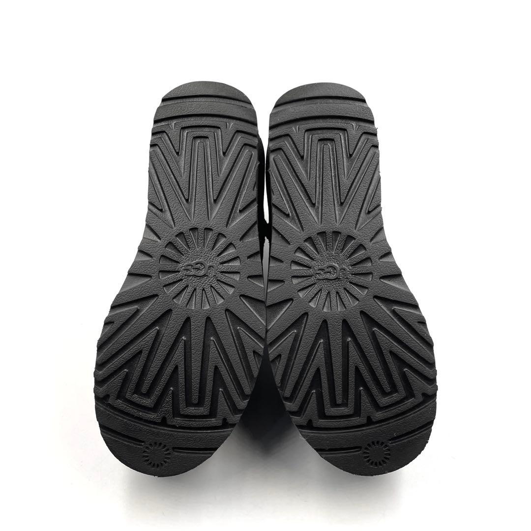 《未使用級》UGG アグ 厚底 ショート ムートンブーツ ブラック 黒 22cm