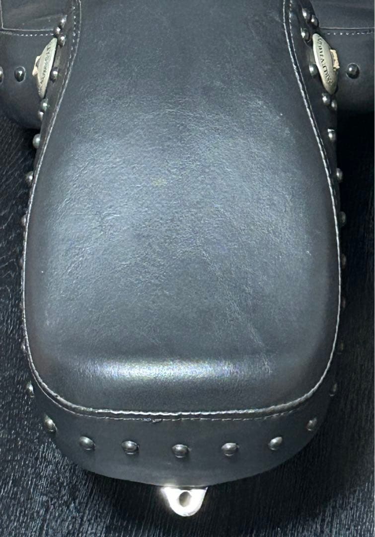 美品　ハーレーダビッドソン　95FXSTSBバッドボーイ純正ノーマルシート　希少
