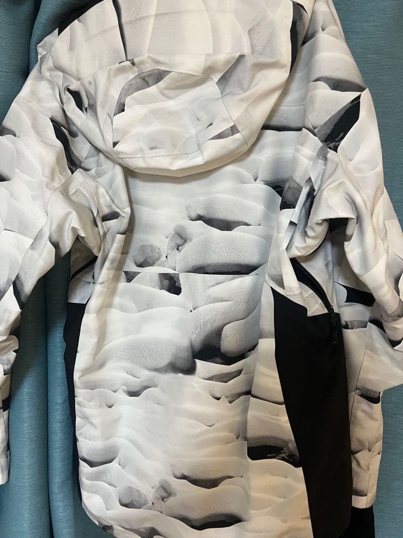 Burton ［ak］GORE-TEX スノーボードウェア　sサイズ JPN M