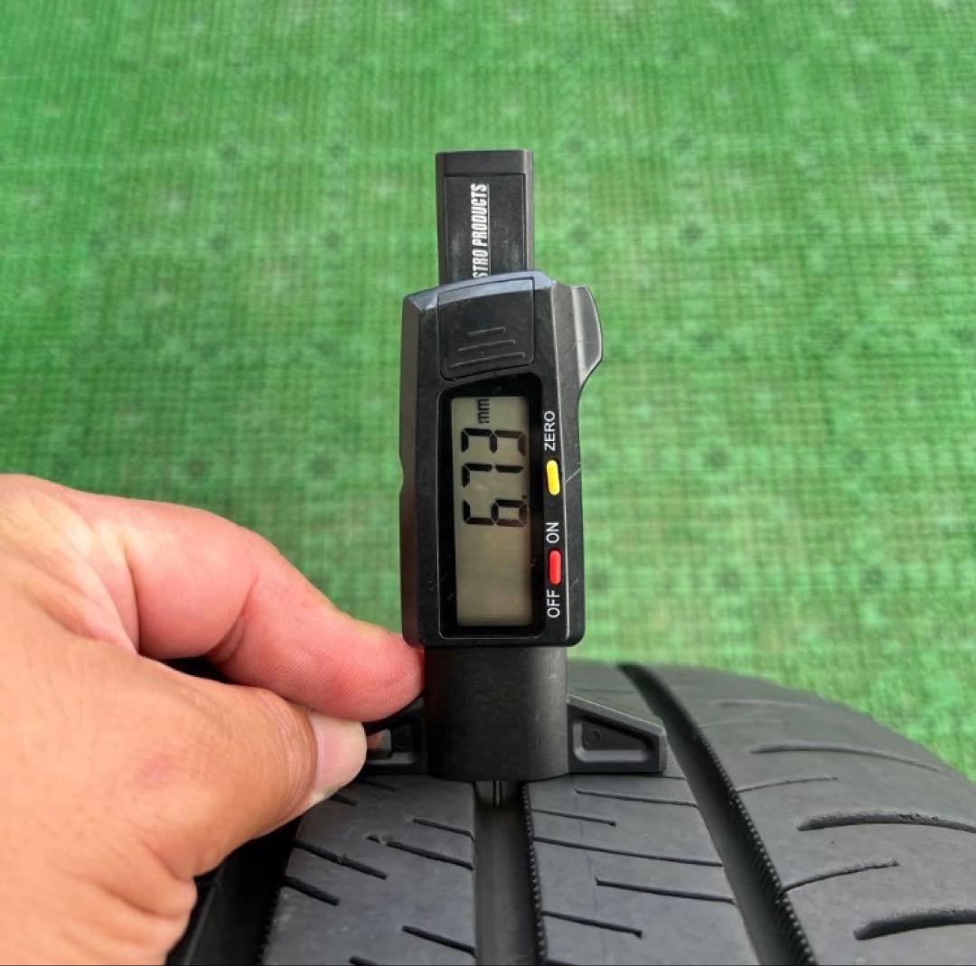 215/60R17 ダンロップ RV505・2022年製造4本