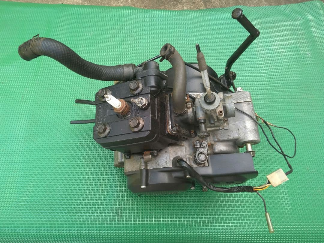 RZ50エンジン