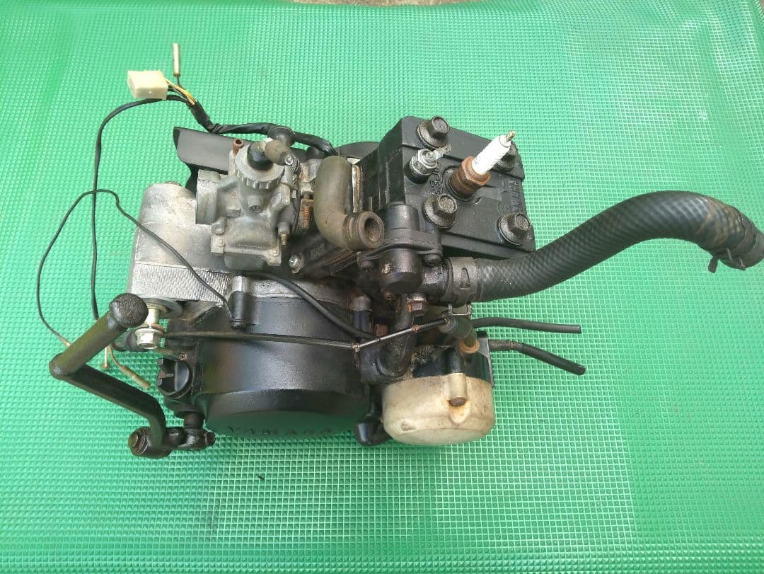 RZ50エンジン