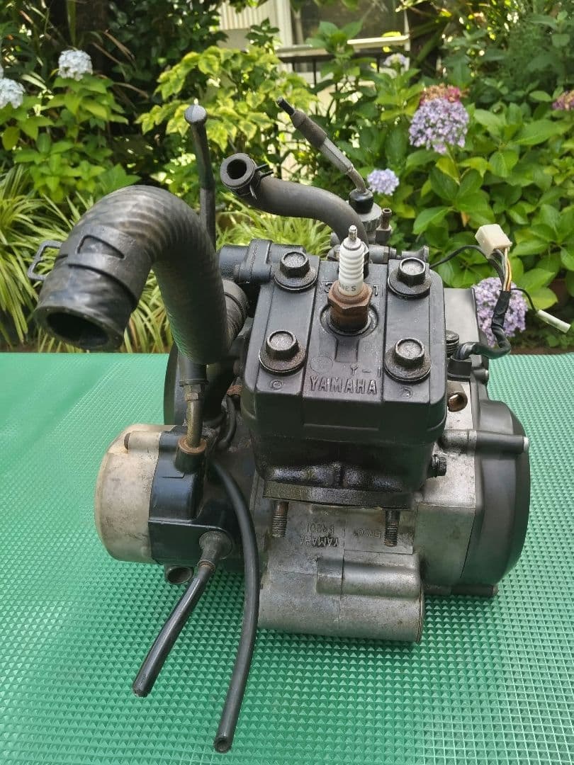 RZ50エンジン