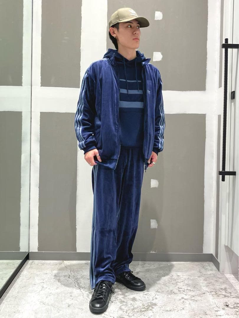 新品 アディダスオリジナルス ベッケンバウアー ベロア トラックパンツ XL