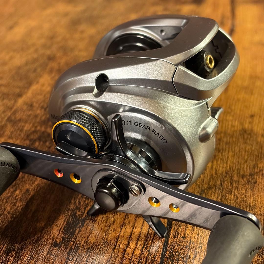 【美品】シマノ　アルデバランMG7 7.0:1 右ハンドル　夢屋スプール交換済み