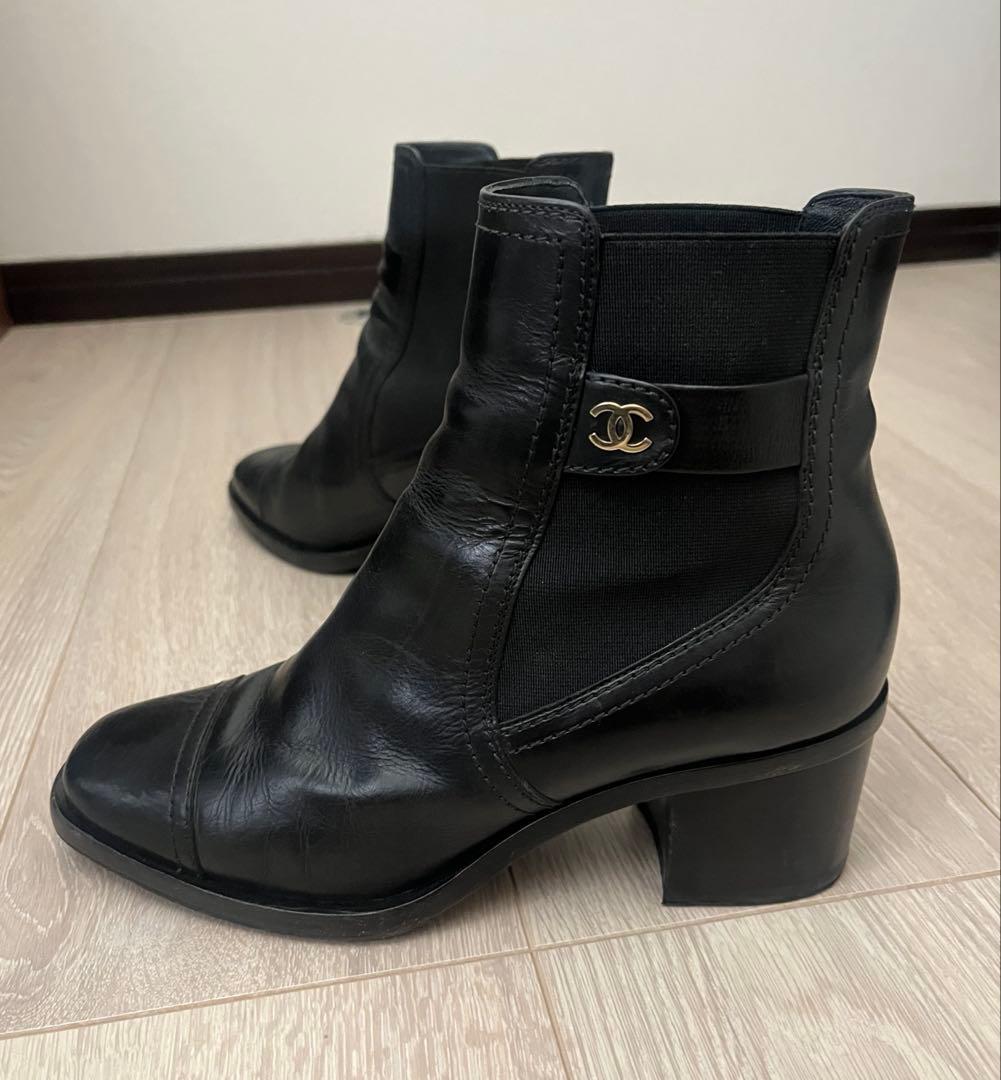 CHANEL シャネル　ショートブーツ