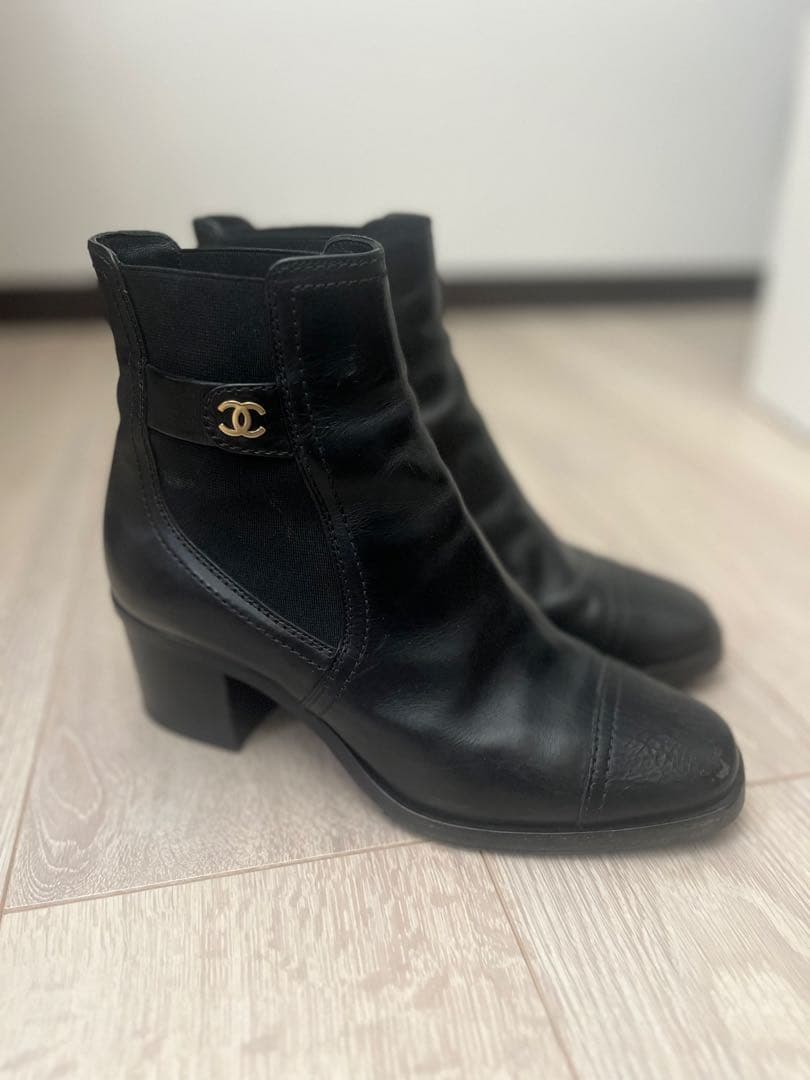 CHANEL シャネル　ショートブーツ