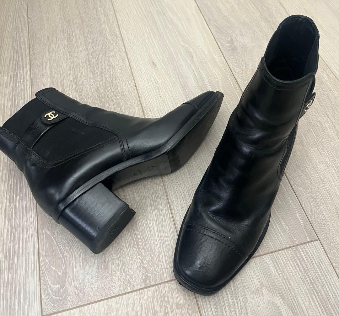 CHANEL シャネル　ショートブーツ