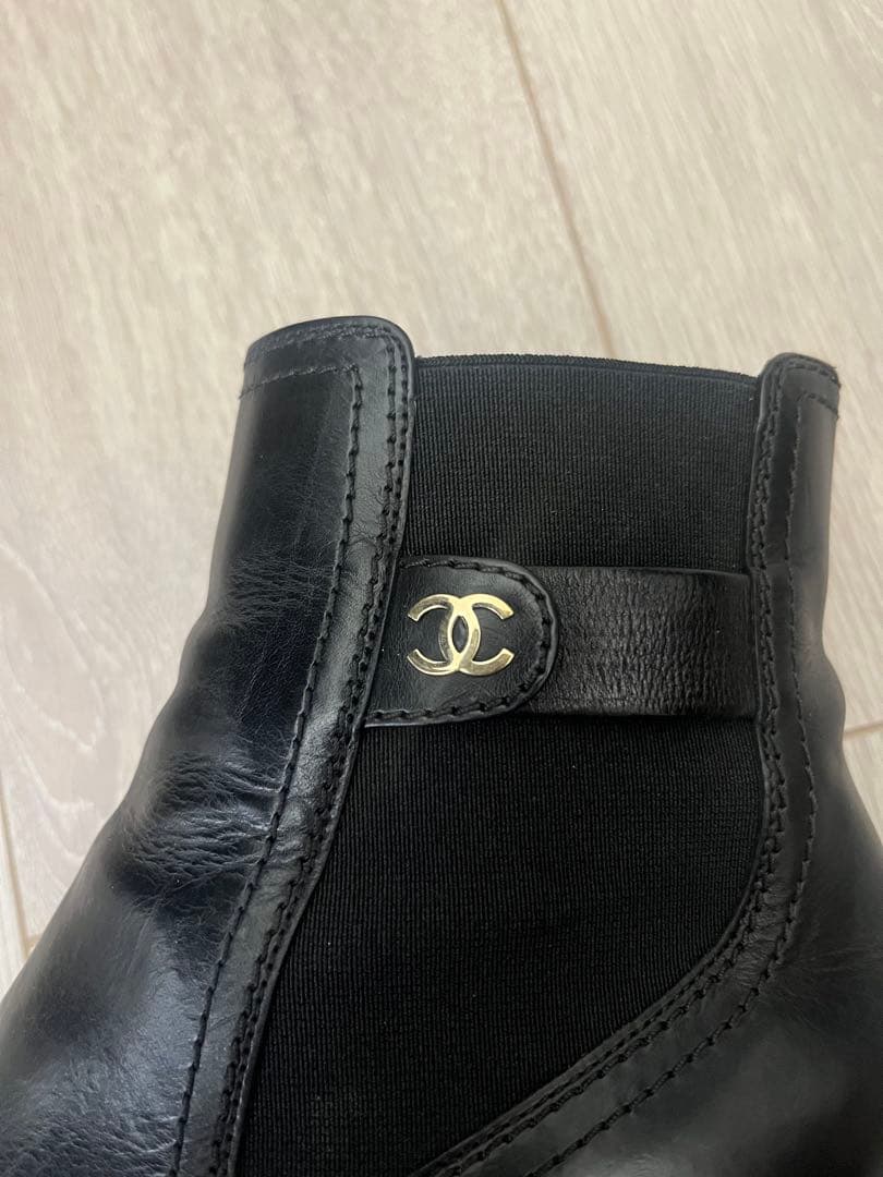 CHANEL シャネル　ショートブーツ