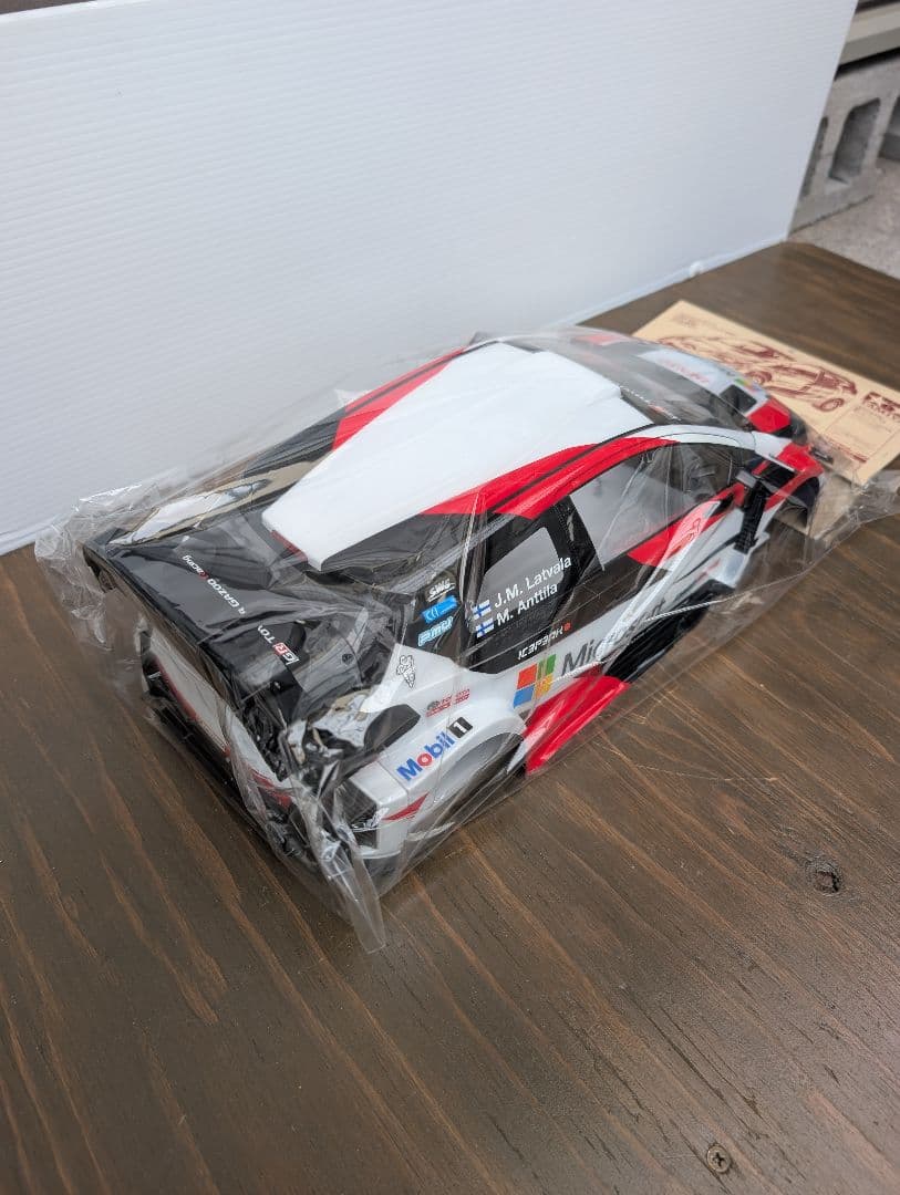 タミヤ　ガズーレーシングWRT ヤリスWRC 塗装済み未使用　TAMIYAボディ