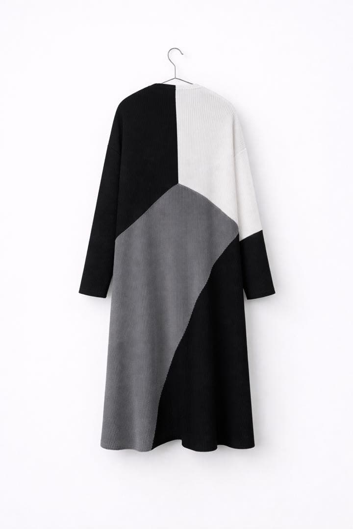 [美品]SPECCHIO モノトーンプリーツ ロングカーディガン M〜LL