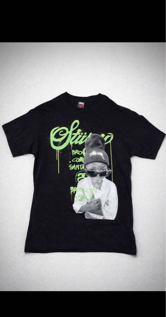 ロー様STUSSY ステューシー グラフィックTシャツ M 黒ネオングリーン