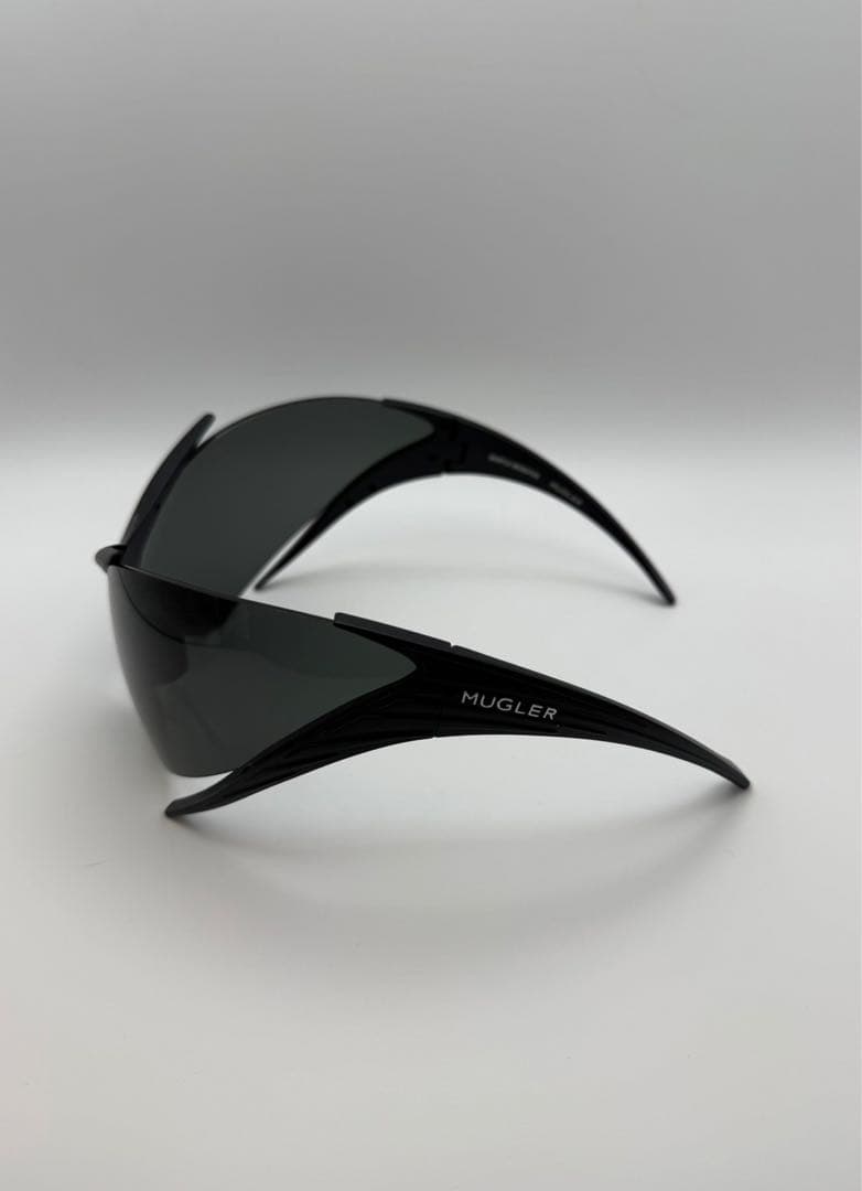 GENTLE MONSTER Mugler -Spiral 01 M01 値下げ