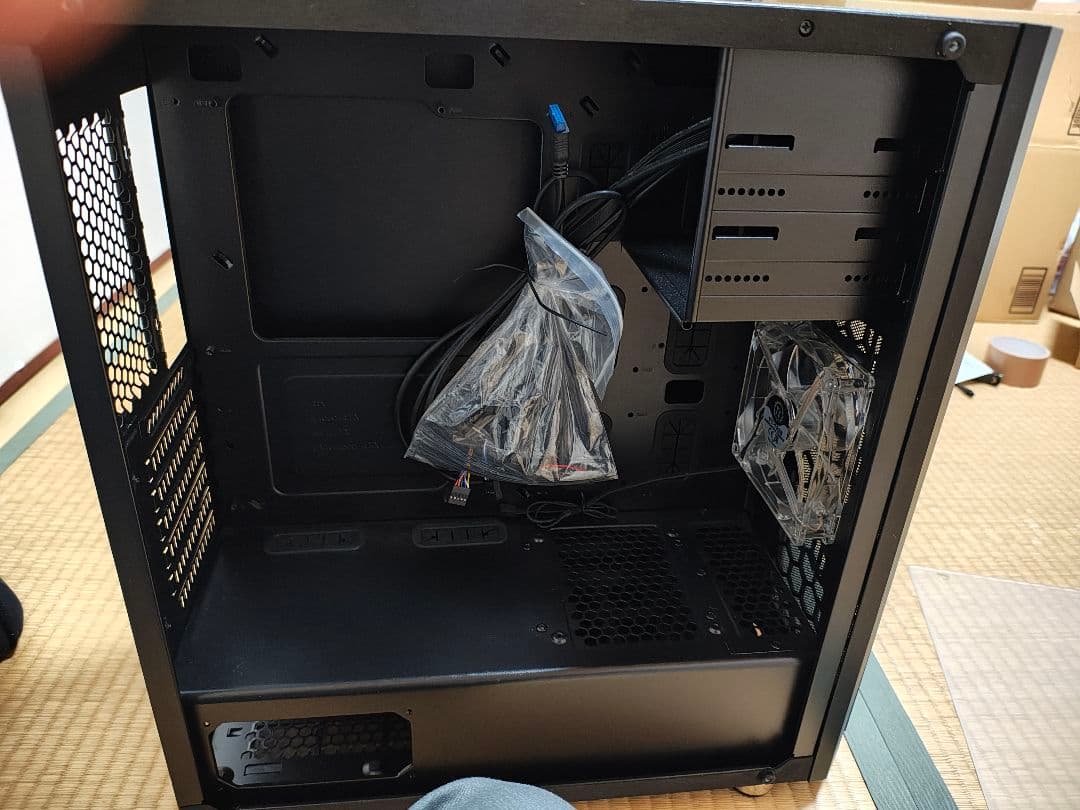 ASROCK B450 STEEL LEGEND　 Thermaltakeケース