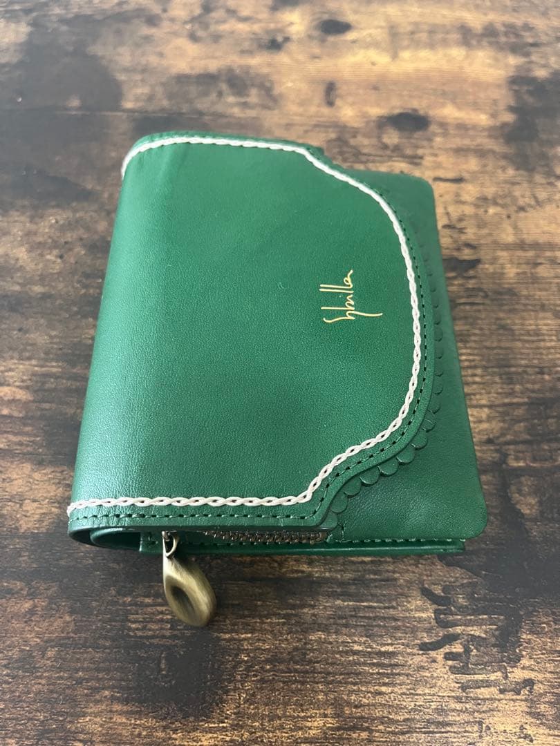 ☆新品未使用☆シビラ☆カデネータ☆二つ折り財布☆緑☆グリーン☆syibilla☆