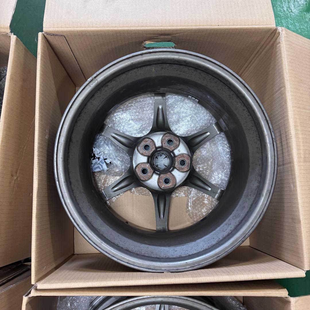 R34 スカイライン　GTR 純正ホイール　美品