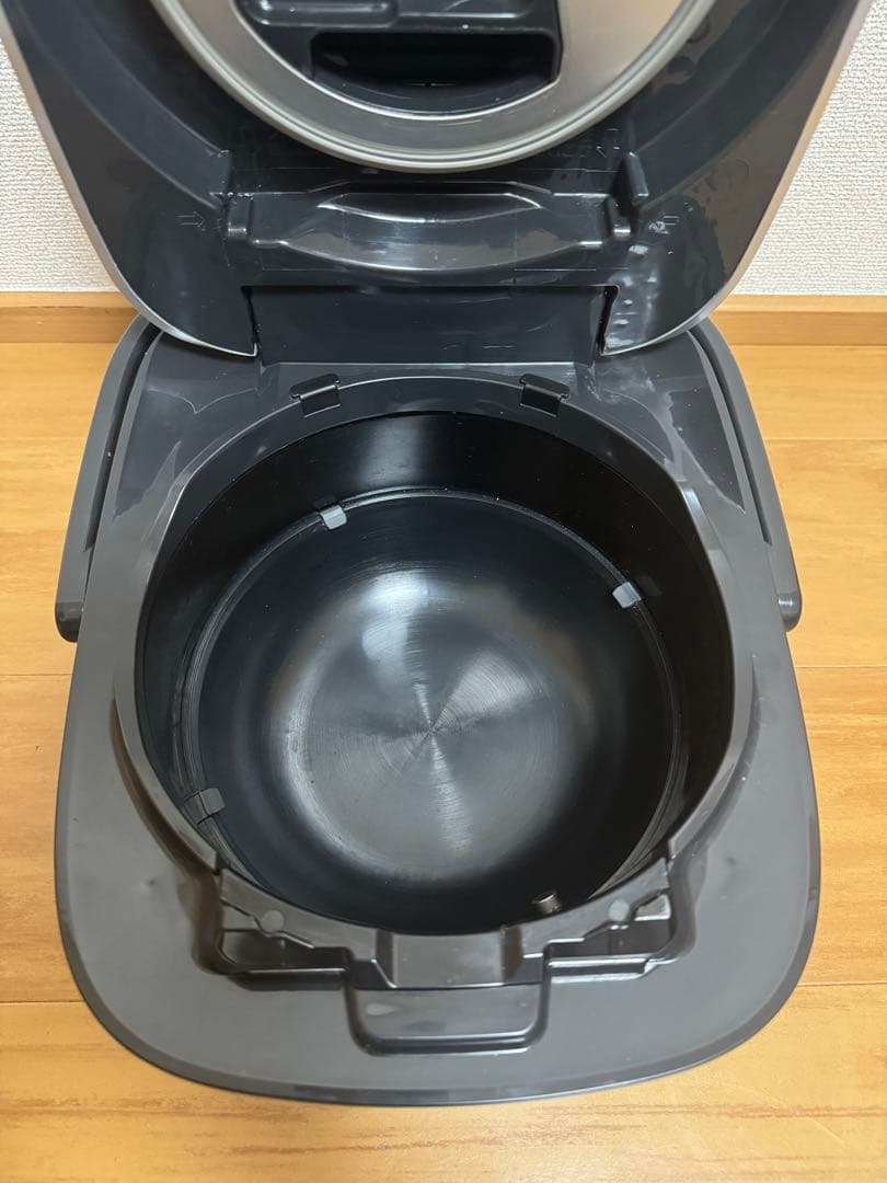 心*ん様 象印 NW-JE10 圧力炊飯器 黒2021年製　動作保証