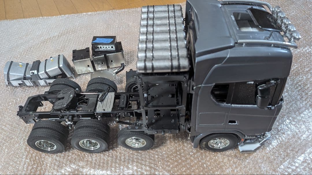 専用品　1/14 スカニア 8×4 リメイク途中 タミヤ